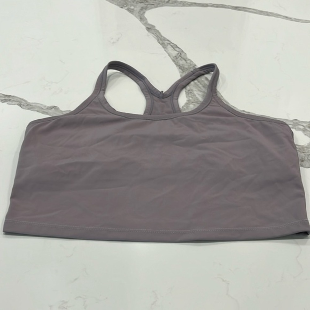 Work out top with-built in bra womenβs size 12 prettyβ lilac color